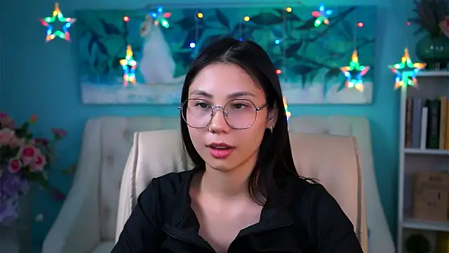 LittleSally   online show from December 2024 02:24:02 PM
