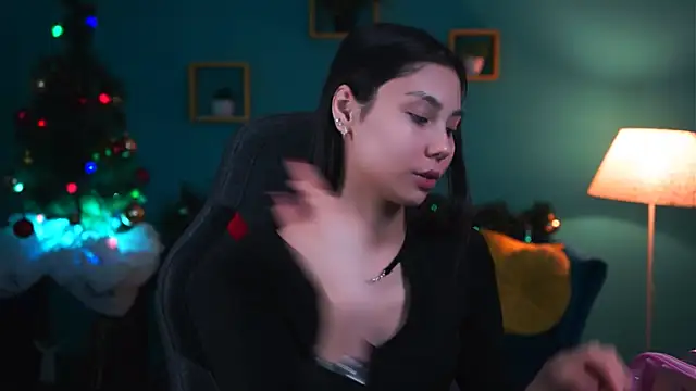 LittleSally   online show from December 2024 08:14:02 AM