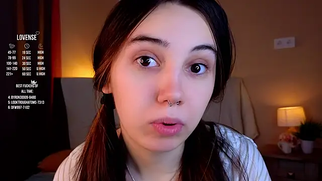 Snapshot of GillianDowdey chatting on September 2025 02:44:01 AM GillianDowdey online show from September 2025 02:44:01 AM