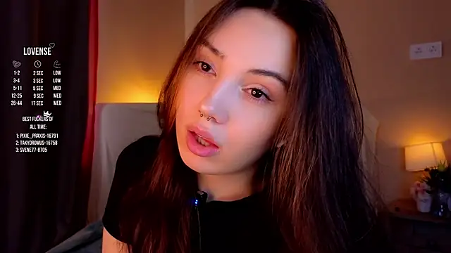 Snapshot of GillianDowdey chatting on September 2025 02:27:01 AM GillianDowdey online show from September 2025 02:27:01 AM