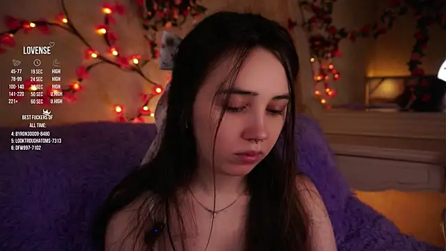 GillianDowdey online show from November 2025 03:16:01 AM