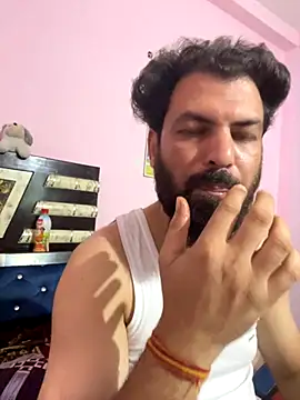 Snapshot of Arnav172030 chatting on October 2025 03:31:02 PM Arnav172030 online show from October 2025 03:31:02 PM