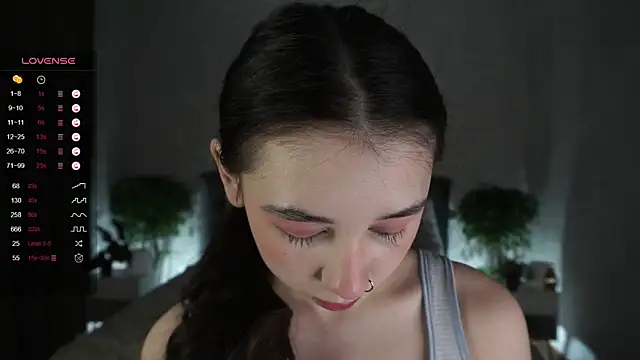 AislyEmbury online show from February 2025 07:06:01 PM