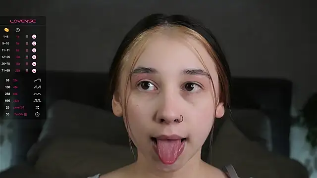 AislyEmbury online show from February 2025 02:04:01 AM