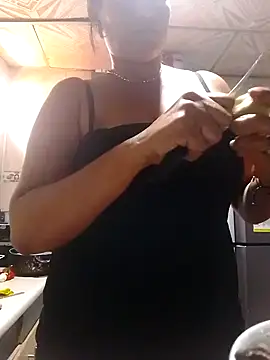 lupita 2023 online show from February 2025 03:52:02 PM