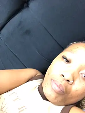 Snapshot of SZA_Doja chatting on June 2026 10:23:01 PM SZA Doja online show from June 2026 10:23:01 PM