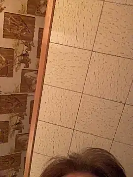 Snapshot of Tonybaloney1972 chatting on December 2024 03:28:02 AM Tonybaloney1972 online show from December 2024 03:28:02 AM