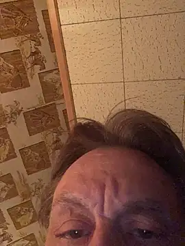 Snapshot of Tonybaloney1972 chatting on January 2025 06:33:02 AM Tonybaloney1972 online show from January 2025 06:33:02 AM