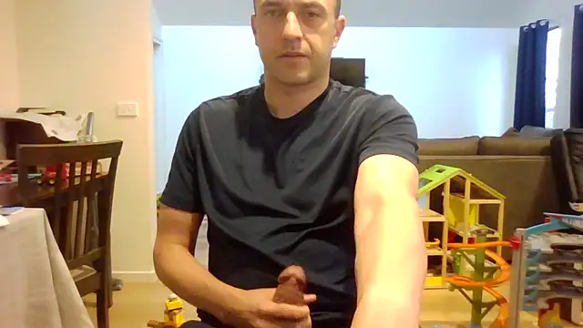 Snapshot of joshuagpratt chatting on January 2025 02:35:01 AM joshuagpratt online show from January 2025 02:35:01 AM