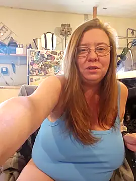 MsShelby40 online show from December 2025 06:15:01 PM