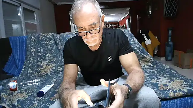 maduroguapo online show from December 2024 05:21:01 PM