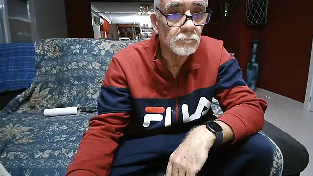 maduroguapo online show from February 2025 09:42:02 PM