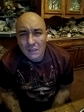 wilsons12 online show from December 2025 04:07:02 AM