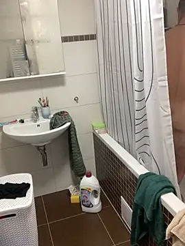 Zbochunec online show from March 2025 09:13:01 PM