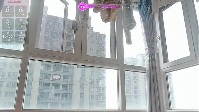 luoxuwen online show from October 2025 03:21:02 AM