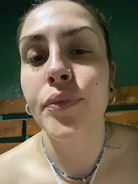 isadelasestrellas online show from November 2025 03:08:02 AM