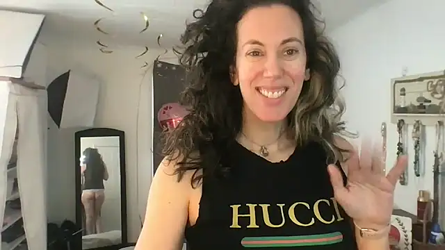 BonfireBonnie online show from February 2025 03:04:01 PM