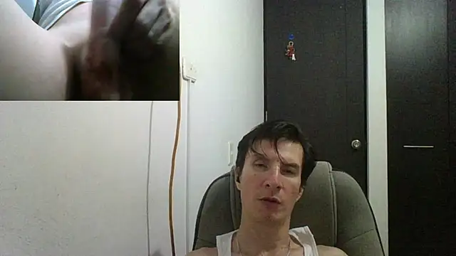 Snapshot of fieryloves chatting on December 2024 02:42:02 AM fieryloves online show from December 2024 02:42:02 AM