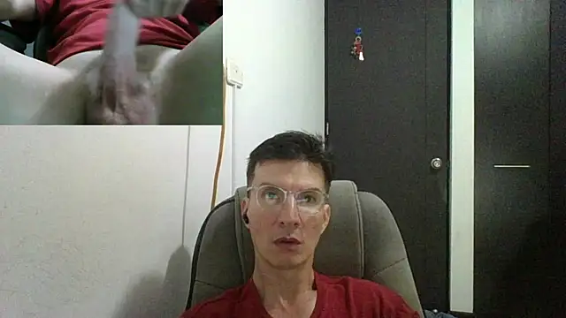 Snapshot of fieryloves chatting on December 2024 04:09:02 AM fieryloves online show from December 2024 04:09:02 AM