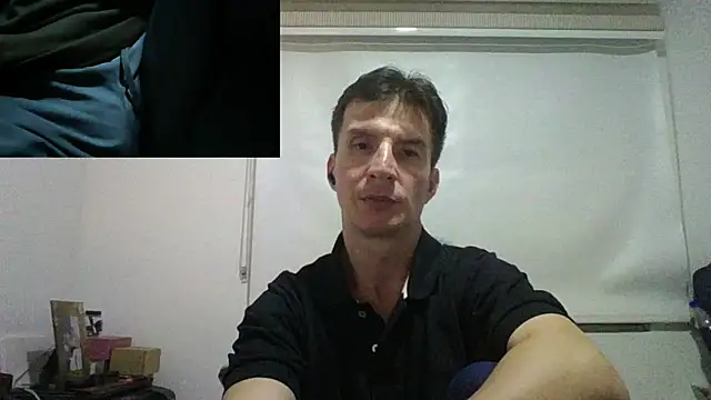 Snapshot of fieryloves chatting on January 2025 03:43:01 AM fieryloves online show from January 2025 03:43:01 AM