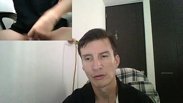 Snapshot of fieryloves chatting on January 2025 08:03:02 PM fieryloves online show from January 2025 08:03:02 PM