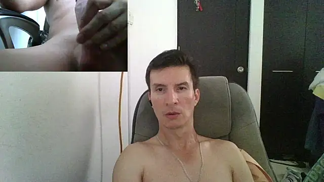 Snapshot of fieryloves chatting on January 2025 08:54:01 PM fieryloves online show from January 2025 08:54:01 PM