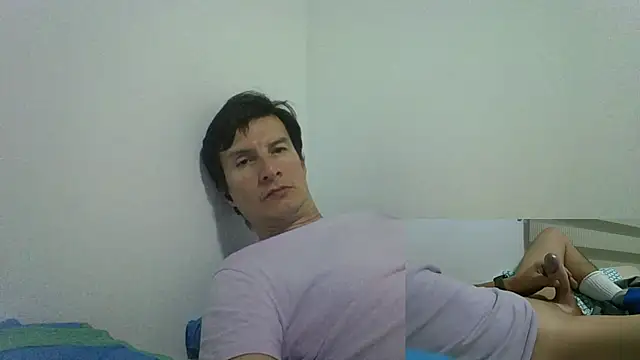 Snapshot of fieryloves chatting on October 2025 04:32:01 AM fieryloves online show from October 2025 04:32:01 AM