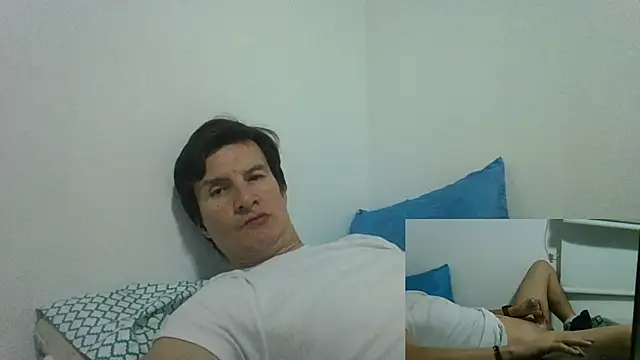 Snapshot of fieryloves chatting on October 2025 03:06:02 AM fieryloves online show from October 2025 03:06:02 AM