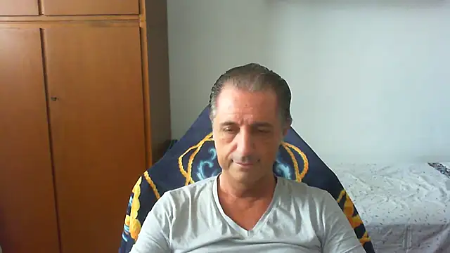 lliuk70mi online show from June 2026 01:38:02 PM