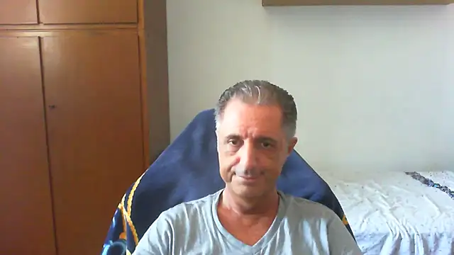 Snapshot of lliuk70mi chatting on June 2026 11:47:02 AM lliuk70mi online show from June 2026 11:47:02 AM