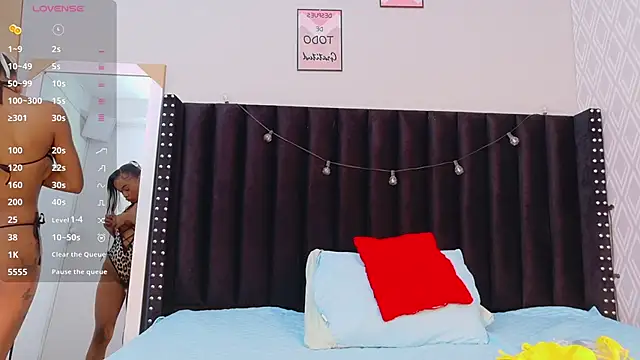 littleebonymommy online show from September 2025 08:23:01 PM