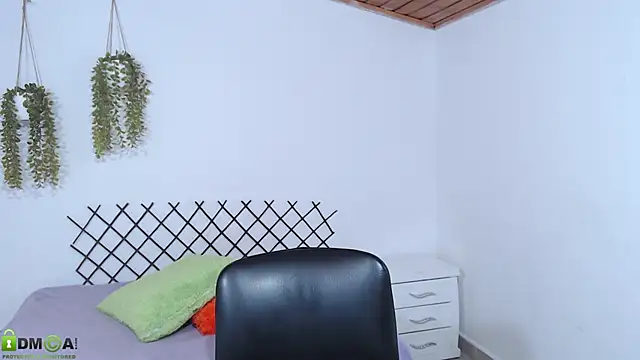 karla charloby online show from September 2025 05:46:02 PM