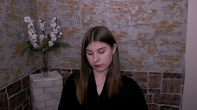 Snapshot of Sweet_Doll_Luna chatting on December 2024 04:03:02 PM Sweet Doll Luna online show from December 2024 04:03:02 PM