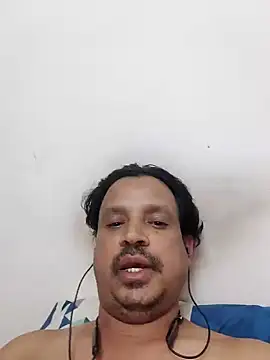 Snapshot of Raj1043 chatting on January 2025 07:54:01 PM Raj1043 online show from January 2025 07:54:01 PM