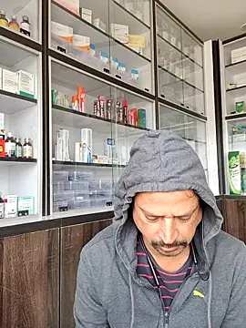 Snapshot of Raj1043 chatting on February 2026 06:01:01 AM Raj1043 online show from February 2026 06:01:01 AM