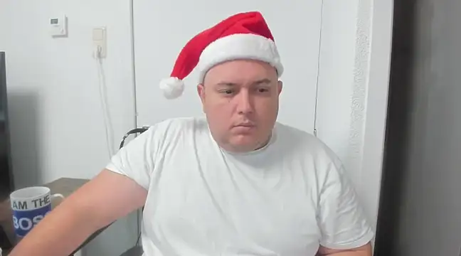 Snapshot of BigromeoXX chatting on December 2024 11:54:02 AM BigromeoXX online show from December 2024 11:54:02 AM