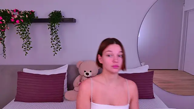 Snapshot of DanaLoved chatting on February 2025 08:17:01 AM DanaLoved online show from February 2025 08:17:01 AM