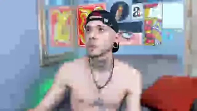 MurdockH online show from December 2025 08:14:01 PM