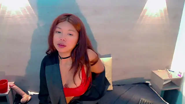 Isalombardi online show from February 2025 12:54:01 AM