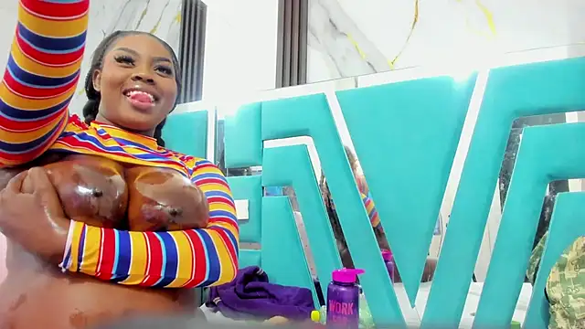 mia alvares online show from February 2025 11:36:02 AM