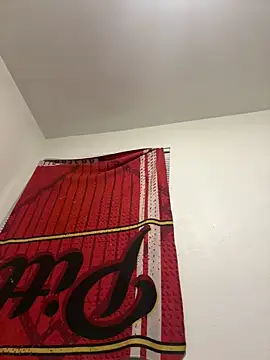 Snapshot of honeybrow chatting on January 2025 11:56:02 PM honeybrow online show from January 2025 11:56:02 PM