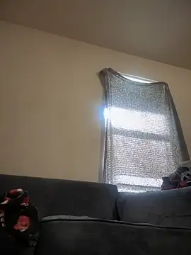 Snapshot of honeybrow chatting on November 2025 06:08:02 PM honeybrow online show from November 2025 06:08:02 PM