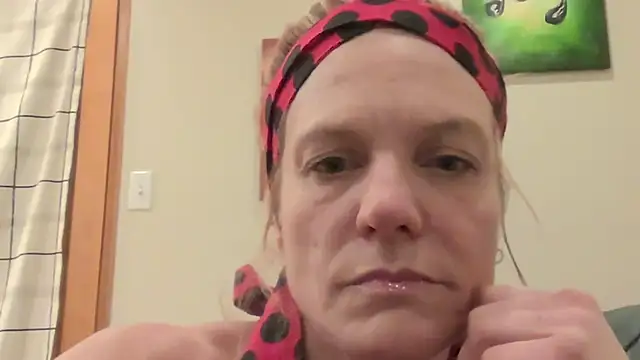 AddieAssets online show from November 2025 02:34:01 AM