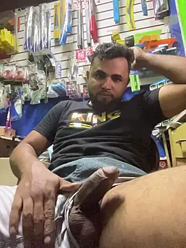 Sheik z o online show from November 2025 04:18:01 PM