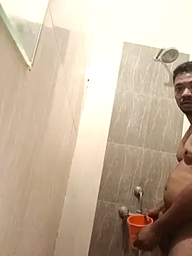 Snapshot of Mmm992170 chatting on February 2025 04:10:01 AM Mmm992170 online show from February 2025 04:10:01 AM