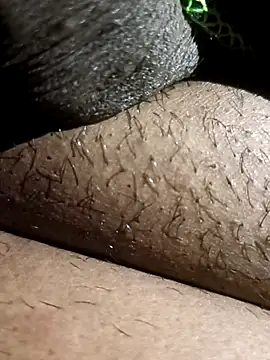 Snapshot of Mmm992170 chatting on February 2025 08:31:01 PM Mmm992170 online show from February 2025 08:31:01 PM