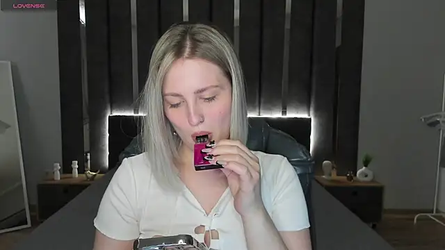  Sarah Soul  online show from February 2025 06:46:01 AM