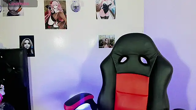 Snapshot of Elissa_taylor_ chatting on March 2025 07:27:01 PM Elissa taylor online show from March 2025 07:27:01 PM