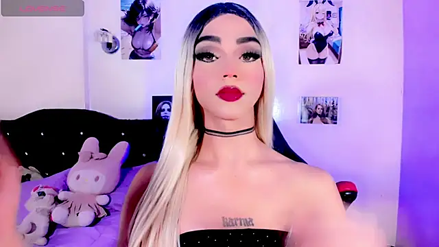 Snapshot of Elissa_taylor_ chatting on November 2025 03:12:01 AM Elissa taylor online show from November 2025 03:12:01 AM