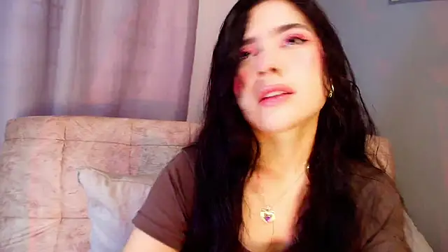 adara johnson   online show from September 2025 11:45:01 AM